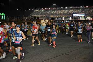 BIB: 
                            <button type="button" onclick="openModal(23939082)" class="btn btn-primary btn-sm float-right btn-popup" data-toggle="modal" data-target=".modal-high-quality">
                        <i class="fas fa-shopping-cart"></i> Add to Cart
                    </button>
                                            <button type="button" onclick="isThisMe(23939082, true)" class="btn btn-success btn-sm float-right btn-popup btn-isme hidden" data-toggle="tooltip" data-placement="bottom" title="นี่คือรูปของคุณใช่ไหม คลิกที่นี่เพื่อเอาเข้าอัลบั้ม">
                        <i class="fas fa-plus"></i> Add to album
                    </button>
                    <button type="button" onclick="isThisMe(23939082, false)" class="btn btn-warning btn-sm float-right btn-popup btn-isnotme hidden">
                        <i class="fas fa-ban"></i> Remove from album
                    </button>